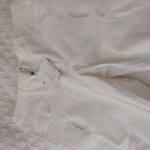 NWT Missguided Distressed White Jeans